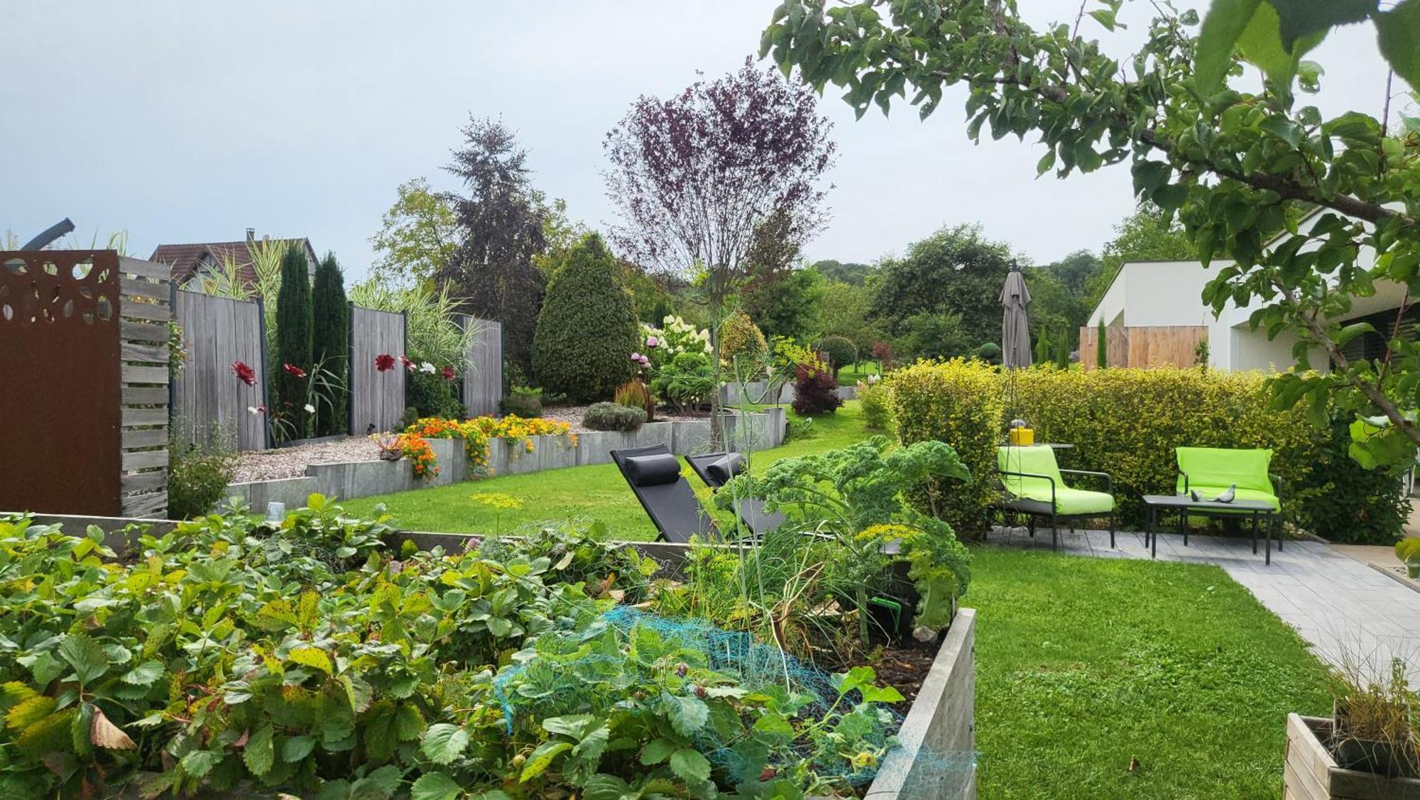 Le Jardin Des Pies Bed & Breakfast Manspach Exterior photo